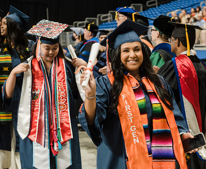 The Hector and Gloria López Foundation awards $2.4M grant benefitting Latino, first-generation students at UTSA