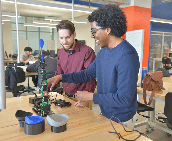 UTSA engineering students showcase bold innovations at November 17 Tech Symposium