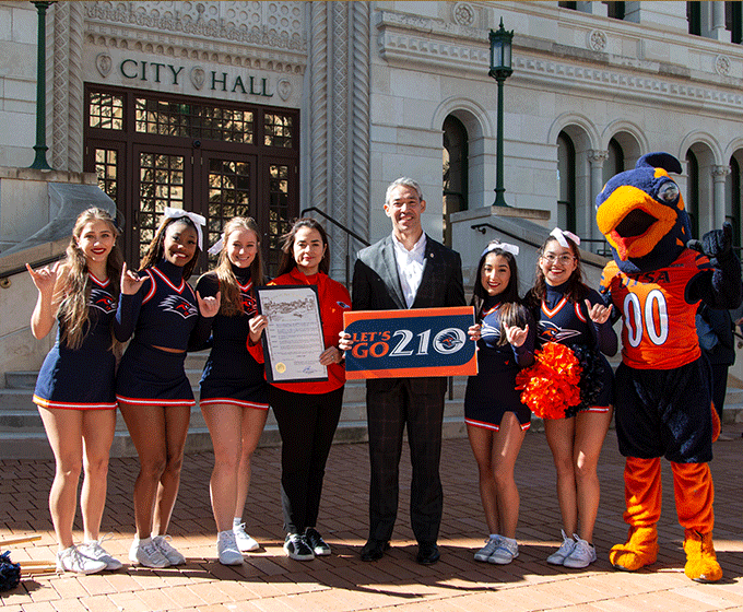 Getting ready: UTSA Athletics to celebrate Let’s Go 210 Day