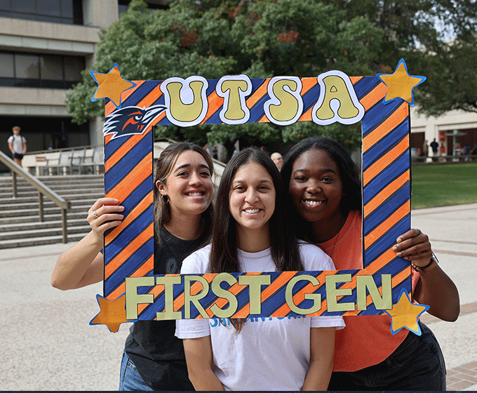 UTSA kicks off annual celebration for first-generation Roadrunners