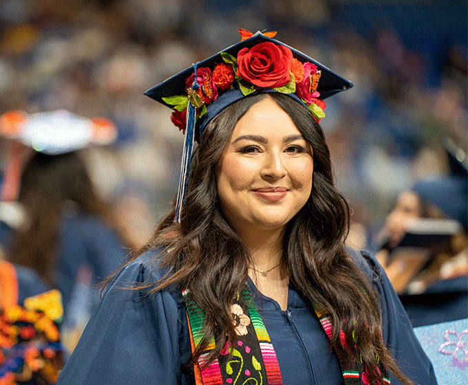 New initiative saves a spot at UTSA for high-achieving SAISD juniors