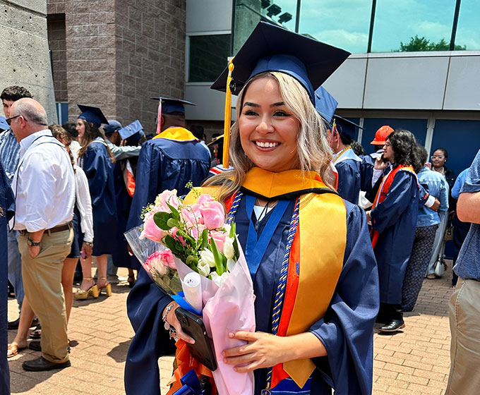 Hannah Garza becomes first graduate of new UTSA master’s program