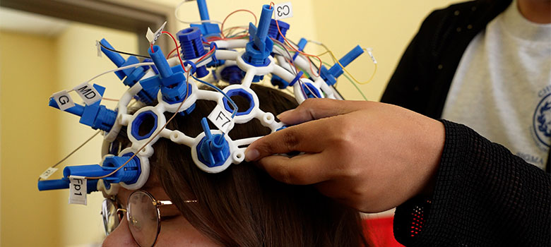 UTSA students explore next evolution of neurofeedback counseling