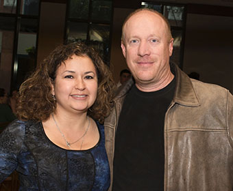 UTSA alumni honor their mothers with new scholarship